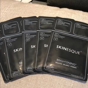 Skinesque Brightening Mask